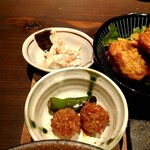 炭火焼鳥 だん 12ban-cho - つくねと小鉢