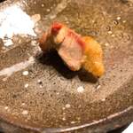 京富庵 - まずは焼いた鶏を塩で