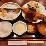 大阪炉端キッチンＭＡＲＵＤＡ-Ｉ - 大えび串揚げにプラスしてお造りやさば塩焼、さば煮付などから1品選べる！大えび串揚げ定食900円