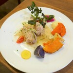 シャトン - やわらかチキンのホワイトカチャトーラ