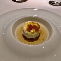 レ セゾン - 泡雪に見立てた蕪と毛ガニ