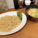 青山煮干しラーメン ハレルヤ - 