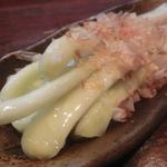 興 - 「沖縄産・島らっきょうの塩麹漬け」：ピリッとくる辛みも、塩麹と出逢ってマイルドな旨みに♪