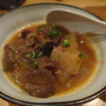 Izakaya Sakaya - 馬肉の煮込み