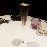 ラ ペ - 本日のグラスシャンパン：1,500円