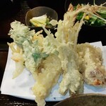 農家食堂 神明そば 慶 - 十割海老野菜天もりの天ぷら(R1.12.16撮影)