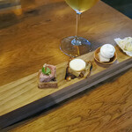 LeAnn - 毛がに＋米＋八朔／ホタテ＋カリフラワー／紅玉＋フォアグラ＋ドライフルーツ／仔豚＋くるみ