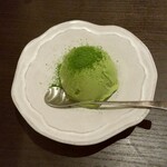 博多もつ鍋 やま中 - 