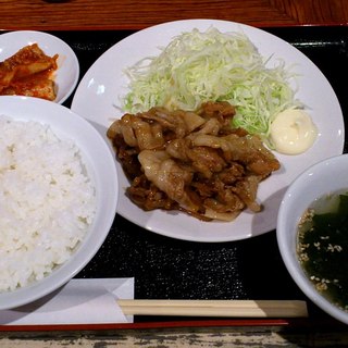 焼肉・とり焼 にくにく_1