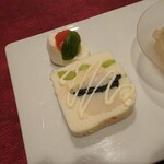ムッシュ - 前菜・モッツアレラと帆立のテリーヌ