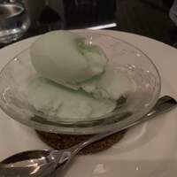 ケンゾーエステイトワイナリー 六本木ヒルズ店 - 塩ジェラート