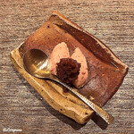 丸新 - 福島県産小豆の煮こぼしと小豆のアイスクリーム