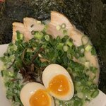 Marukin Ramen - 「いっさいがっさい(1,220円)」