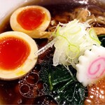 櫻井中華そば店 - 【冬季限定】生姜醤油中華そば 味玉トッピング