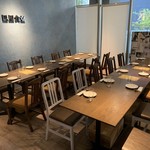 Sumibi to Wine Paris Shokudo Hiroshima Eki Kitaguchi Ten