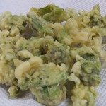 一休 - 山菜の天ぷら