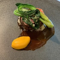 北海道産放牧豚の炙り焼きと黒酢のリゾット　生姜の香るシンプルなジュで