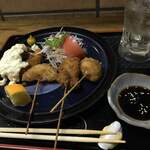 ごはんばー - 串揚げ盛り合わせ