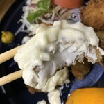ごはんばー - 鯛の揚げ物は珍しい(^^)