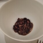 シルー - 島タコの頭を混ぜた雑穀米　程よいアルデンテな米の食感とタコの出汁がとても効いています
      これだけだと和の要素がでますがペアリングにて洋風になる不思議なマリアージュ