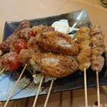 Sumibiyakitori ramman - ボンジリ  手羽先  エノキ巻き  トマト巻き  つくね