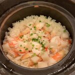 割烹 一楓 - 蟹の炊き込みご飯 蟹身たっぷり。れんこん？がいい食感。蟹の旨みが感じられる優しい味わい。