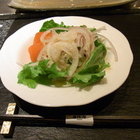 鉄板焼　恵比寿 - 前菜　オニオンサラダ