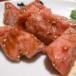 焼肉まつ山 - 中落ちカルビ