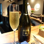 ル クーリュズ - アルパージュ、少しオレンジの香りのするスパークリング