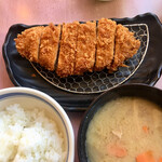 かつはな亭 - 麦豚ロースかつランチ  780円＋税