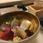 Sushi Jin - お造り！ヒラメの中にはウニ！ヒマラヤ岩塩に酢橘を擦り付けて刺身や寿司を食らいました最高でした