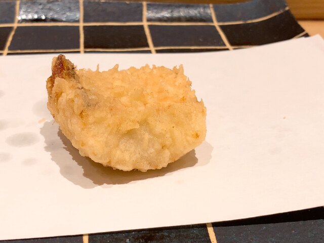 ミシュラン二つ星 神戸で最先端にくる高級天ぷら店 バリエーション 火入れともに素晴らしい By Natsu King 天ぷら やまなか 三宮 神戸市営 天ぷら 食べログ