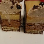 122323977 - プティ・ガトージャクリーン　断面図