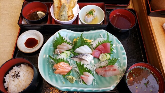 遊遊 泡瀬店 魚の穴 ゆうゆう 沖縄市 居酒屋 食べログ 遊遊 泡瀬店 魚の穴 ゆうゆう 沖縄市 居酒屋 食べログ