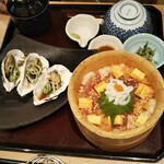 Shiroku Jichuu - 彩りおひつ 牡蠣セット 1529円 税込み