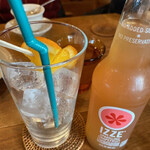 Mori no Naka no Choushoku to Cafe no Mise Cabot Cove