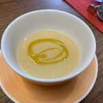 Torattoria Porukorosso - 白菜のスープ