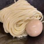 頑者 本店 - そしてこの輝く麺！さすがです