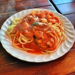 パンコントマテ 沼袋店 - トマトソーススパゲッティ（エビ）\945