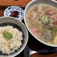 魚坐 - 