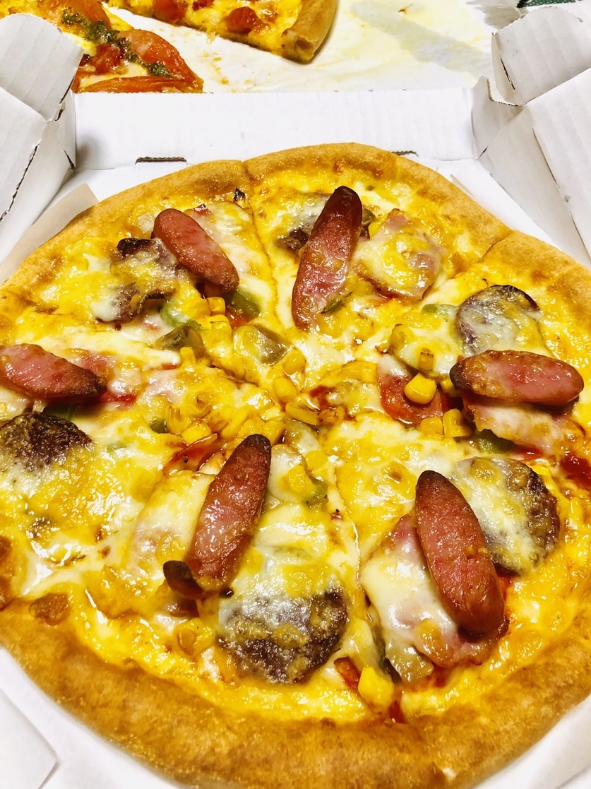 ヒサ バンプレストブランドから“ピザーラお届け♪” ピザボックスに入った