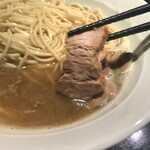 自家製麺 伊藤 - 厚みのあるチャーシュー