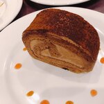 パティスリー&イタリアン酒場 リロンデル - 