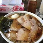 とらや分店 村田や - 焼豚メン大盛り　　¥1110
      半熟煮玉子　　　　¥100