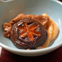 岡半 - 松坂牛と椎茸と玉葱