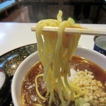 Wa Dainingu Fuji - ラーメンな麺だけどうどんっぽさのある違和感のないもの。