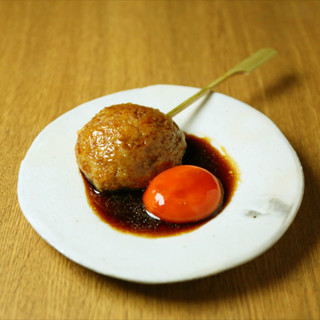 The order rate is almost 100%! Our famous Tsukimi Tsukune!