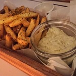 Bleu Alley Brasserie - 1909_Bleu Alley Brasserie_LE CHIPS@55,000Rp(フレンチフライ)