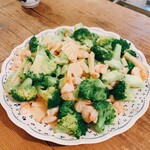 養正軒 - 海老とブロッコリーの炒め物