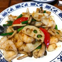 横浜中華街 重慶飯店 本館 - 